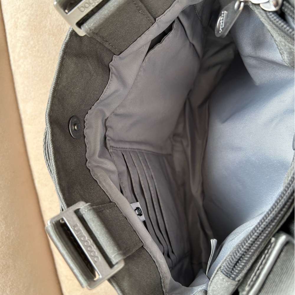 NEW Baggallini Satchel Tote with Multiple Compartments Turnlock, Crossbody Strap - Picture 7 of 13